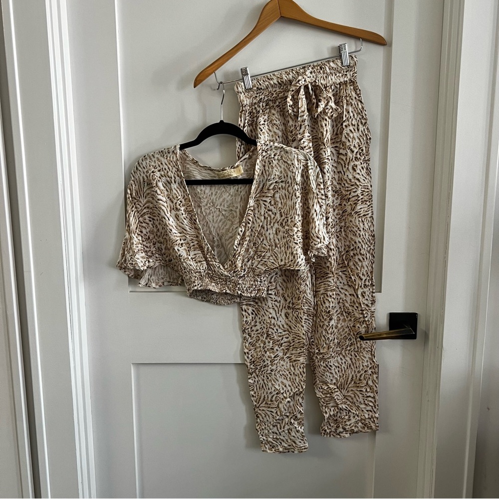 Beach gold women’s two piece crop top and pant set